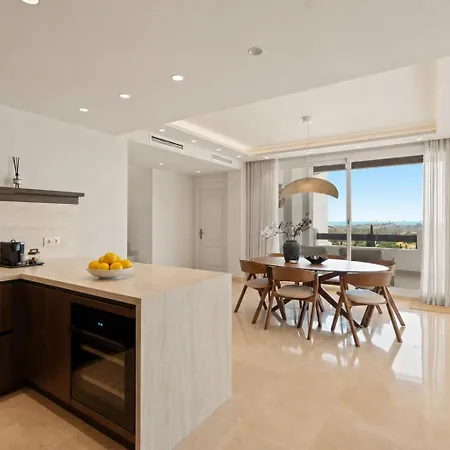 فندق New Luxury Penthouse Rooftop Jacuzzi & Sea View *